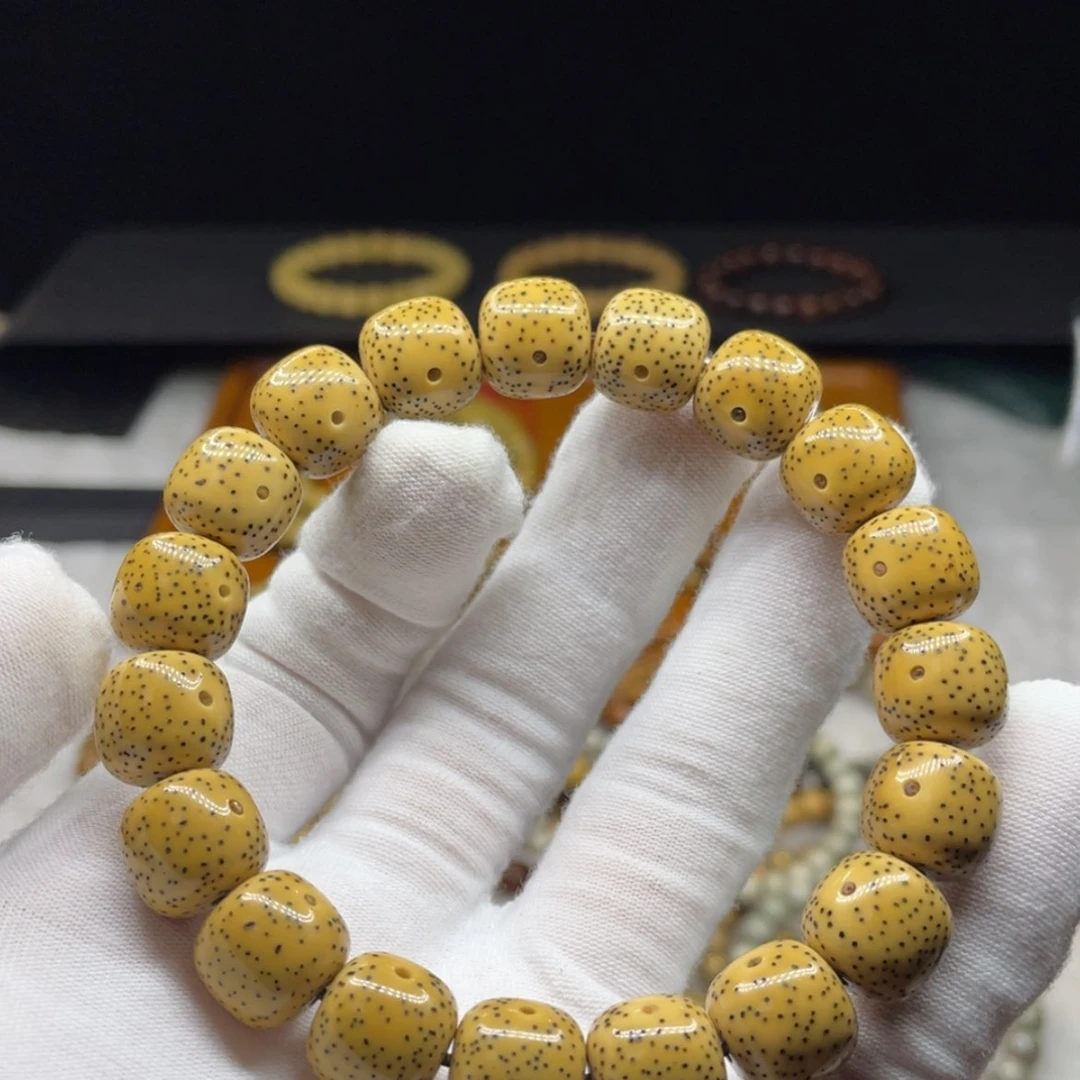 【闪购商品】手串星月菩提1312原生态火龙果