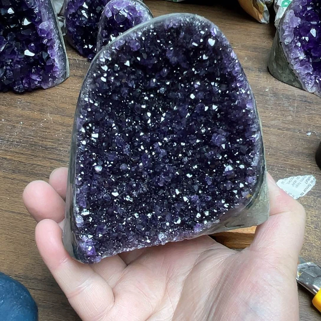 紫晶大型摆件（非配饰）未镶嵌