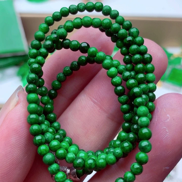 翡翠未镶嵌毛衣链