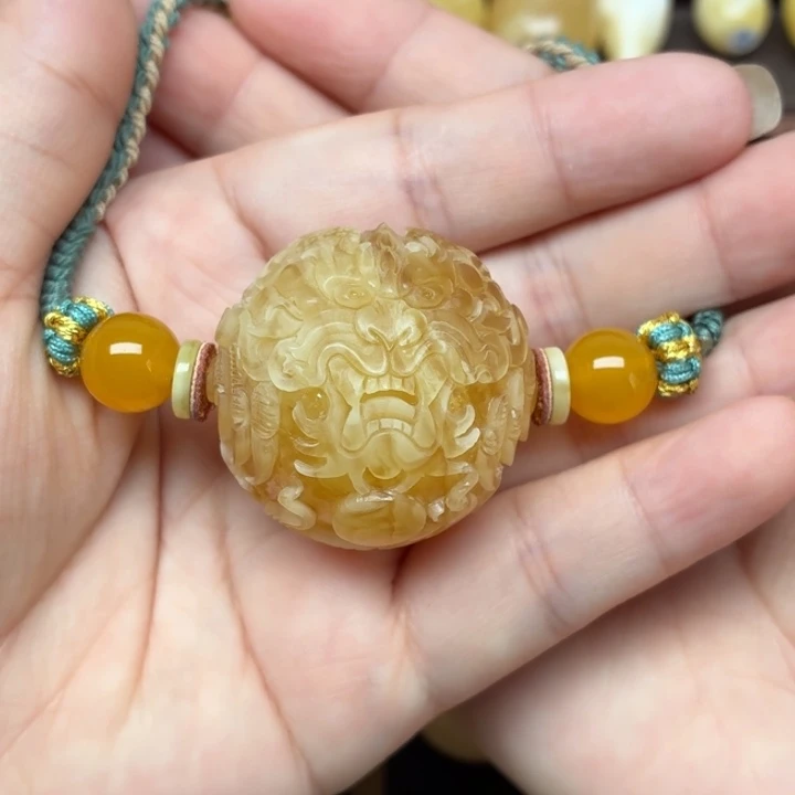 蜜蜡未镶嵌裸石蜜蜡32+龙珠