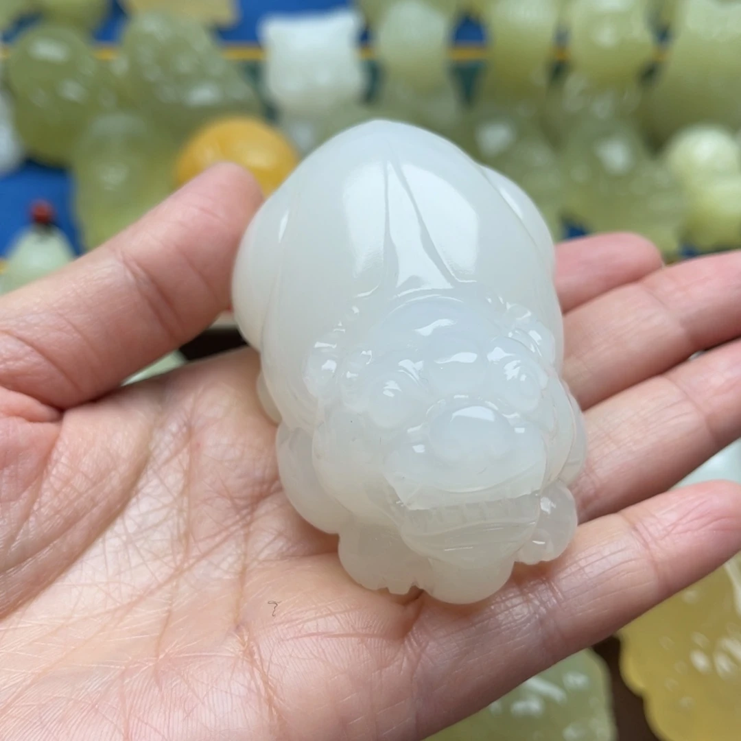 玉天然桌面小摆件