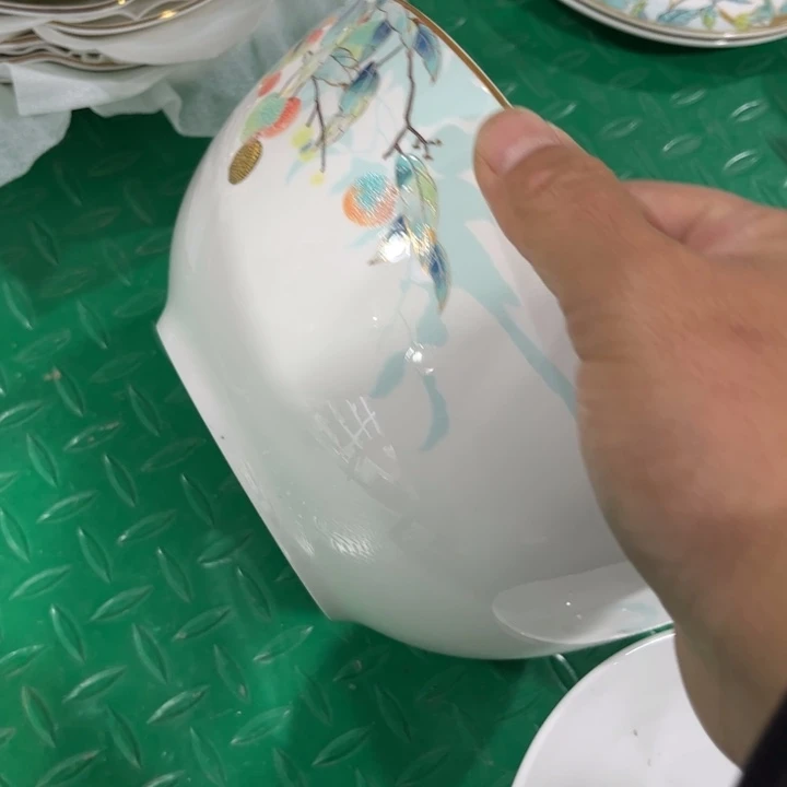 瓷片荔枝八寸汤碗一个哇塞