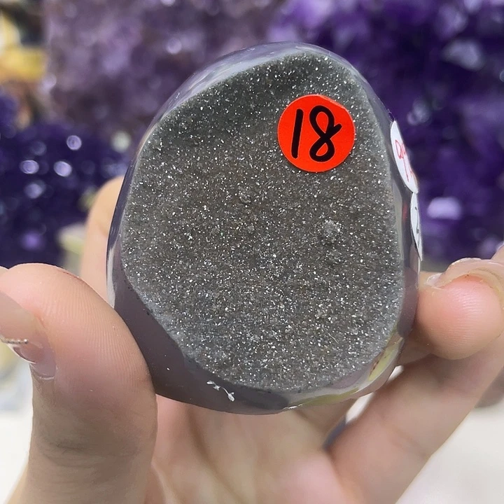 紫晶未镶嵌大型摆件（非配饰）