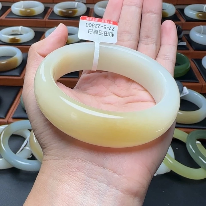 未镶嵌手镯和田玉黄金蜜糖
