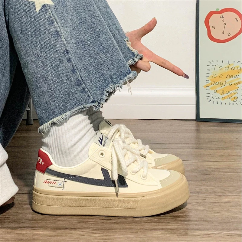 回力女鞋原宿网红帆布鞋复古经典百搭厚底板鞋运动休闲鞋秋季爆款