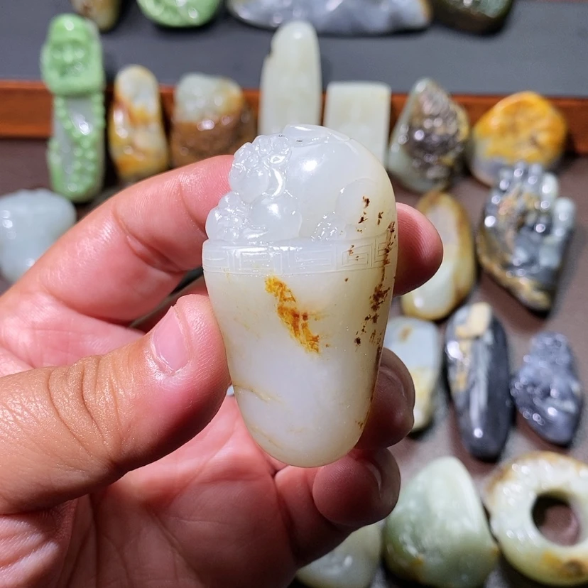 【闪购商品】和田玉颈饰未镶嵌万**山