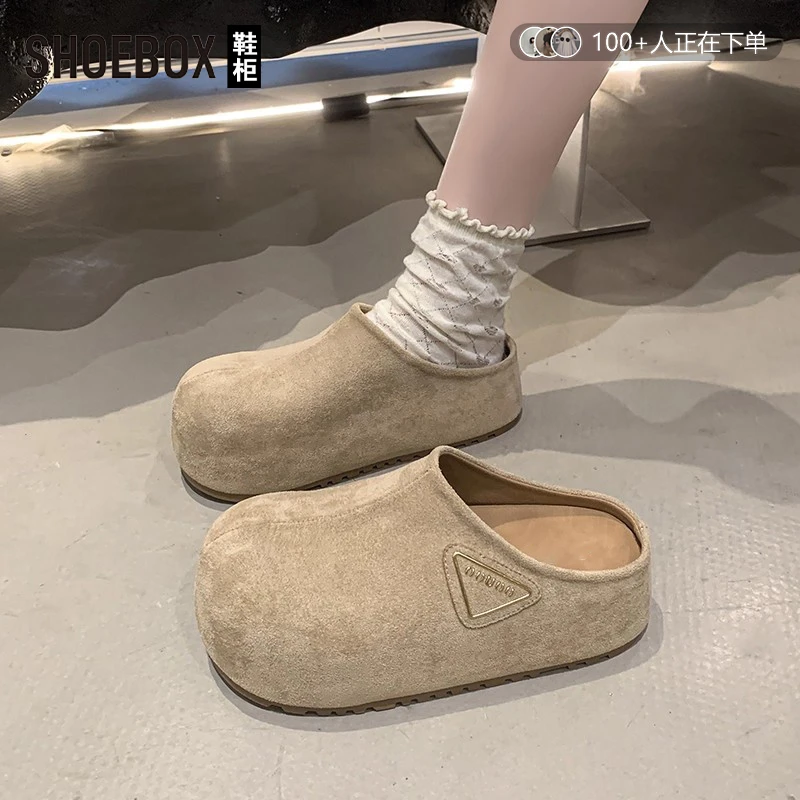 达芙妮集团旗下厚底勃肯鞋包头拖鞋女2025秋新款孕妇复古丑萌半托