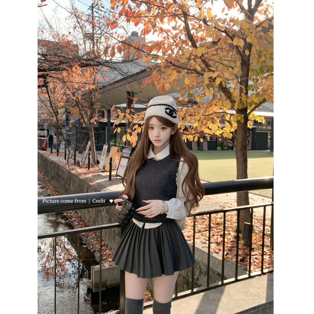 【校花指南】深灰针织背心显瘦元宝领白衬衫配高腰百褶半身裙套装