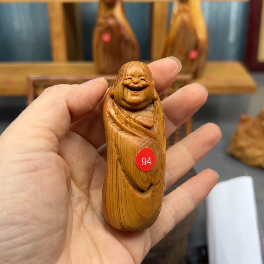 哈***～木崖柏木摆件手把件，