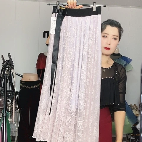 L。