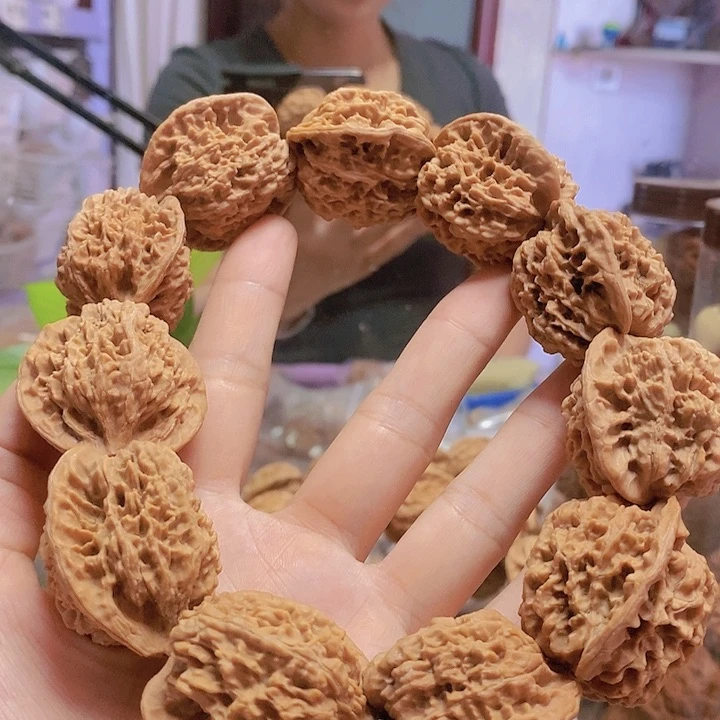 【闪购商品】文玩核桃把件36乾隆纹手持