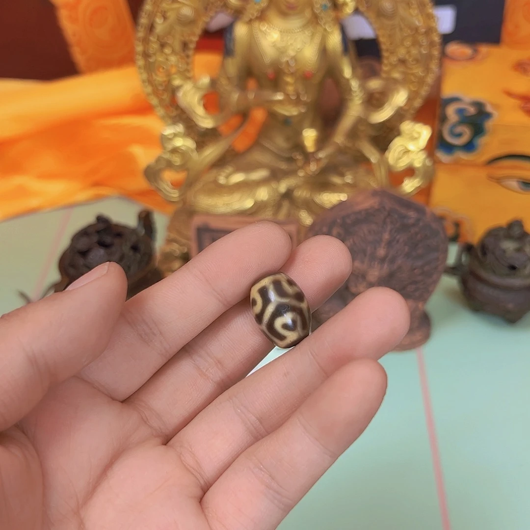 终****玛吉阿米藏式臻品直播间