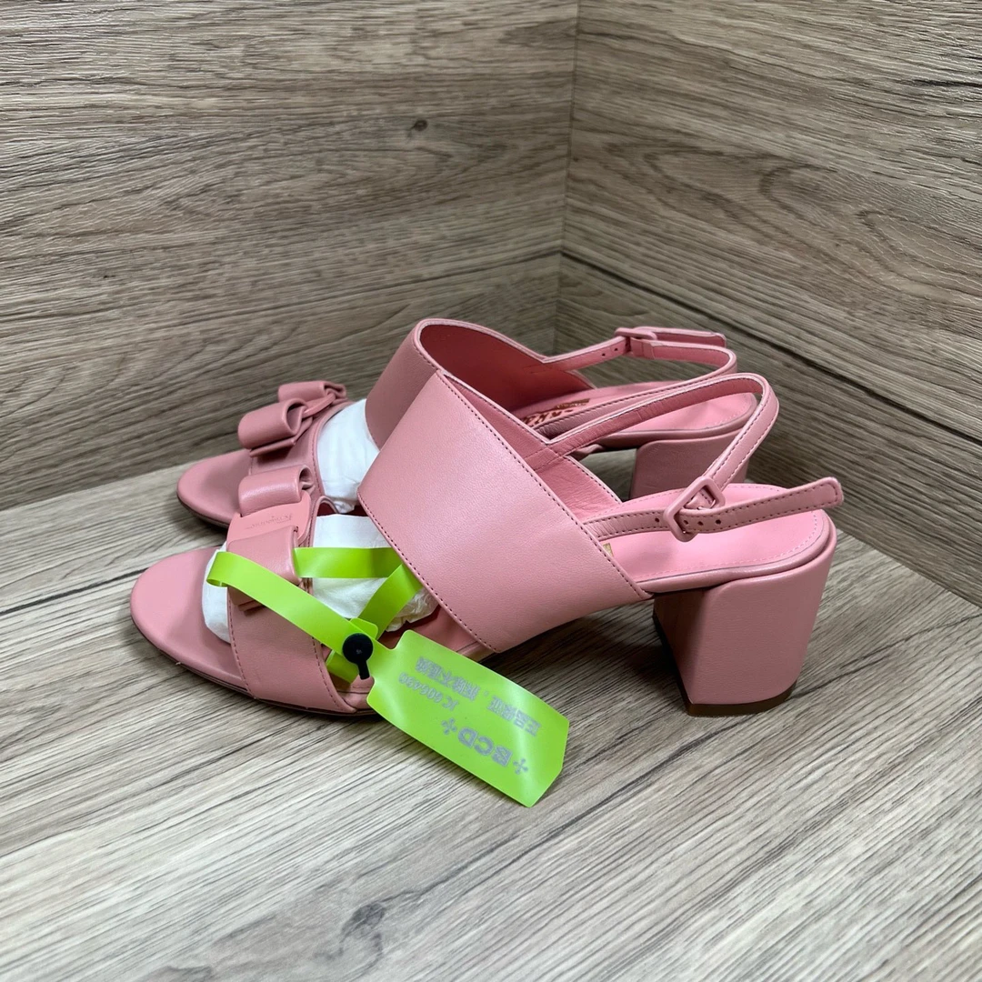 99新 FERRAGAMO/菲拉格慕 粉色中跟凉鞋 38码/99新/原盒防尘袋