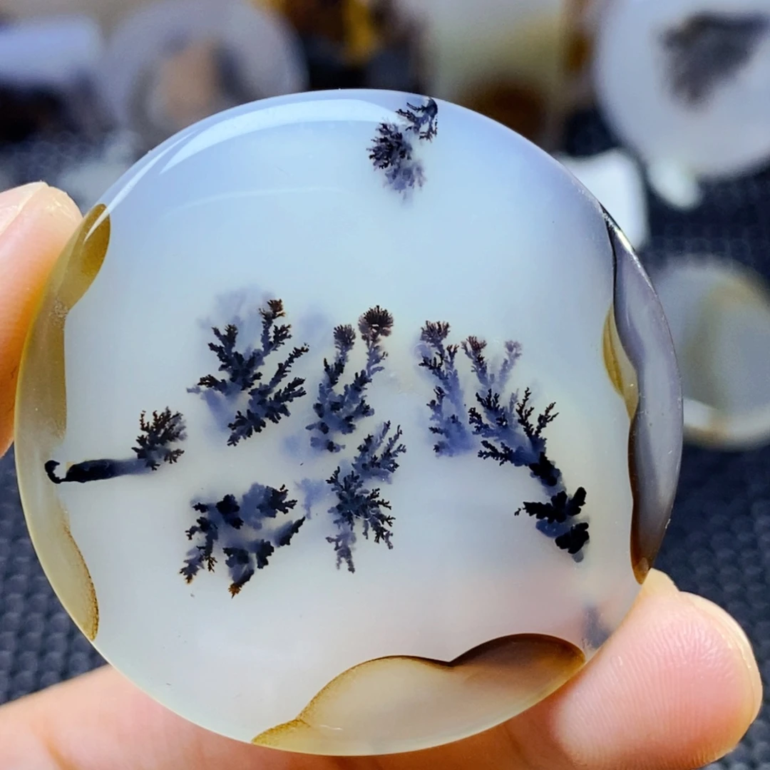 玛瑙/玉髓未镶嵌珠宝奇石