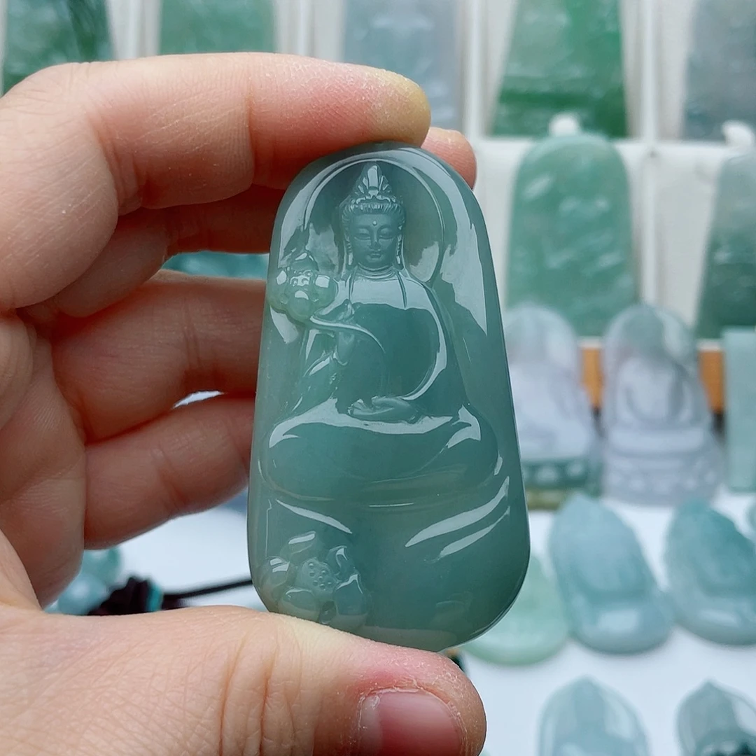 江***枫翡翠未镶嵌颈饰素衣观音