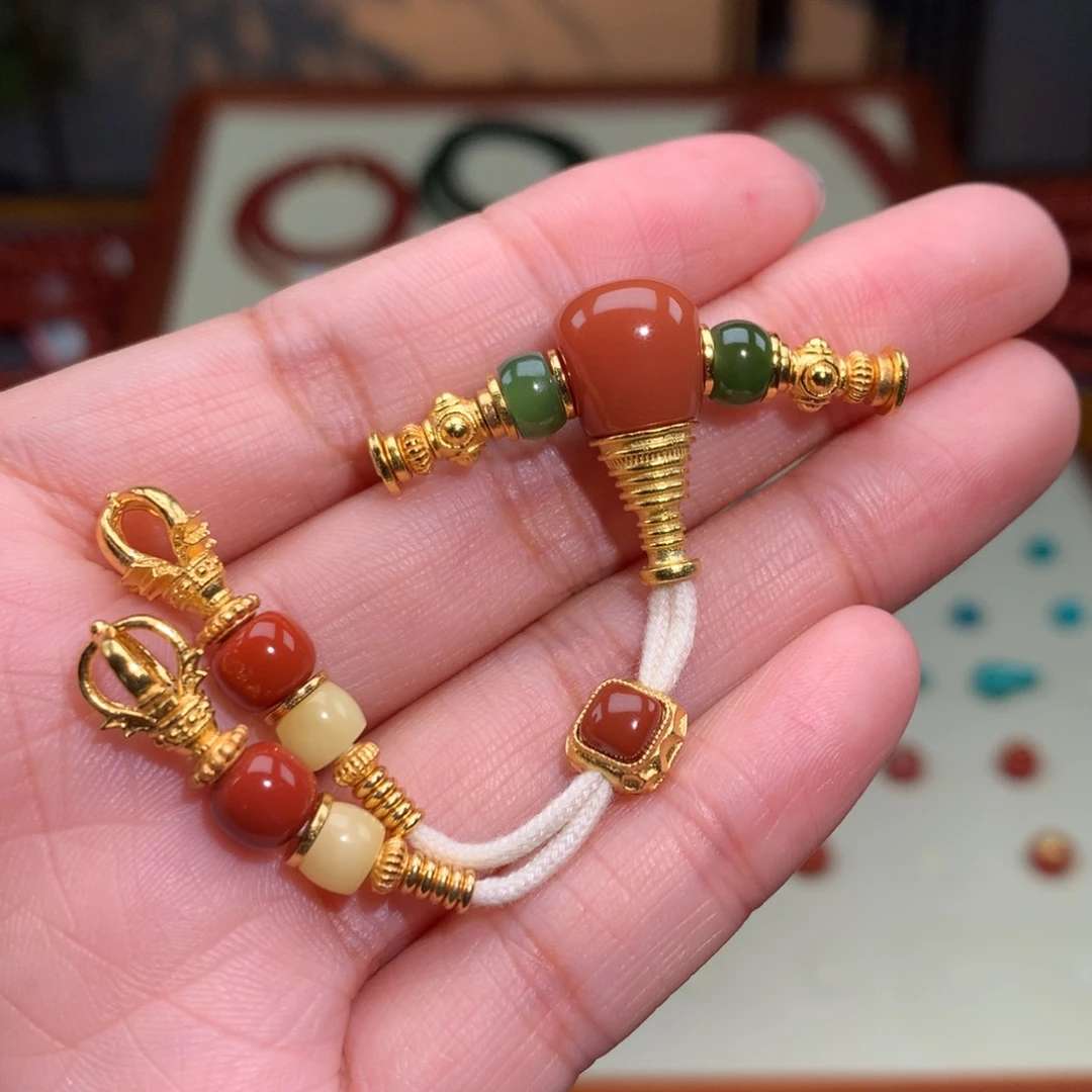 南红玛瑙颈饰未镶嵌