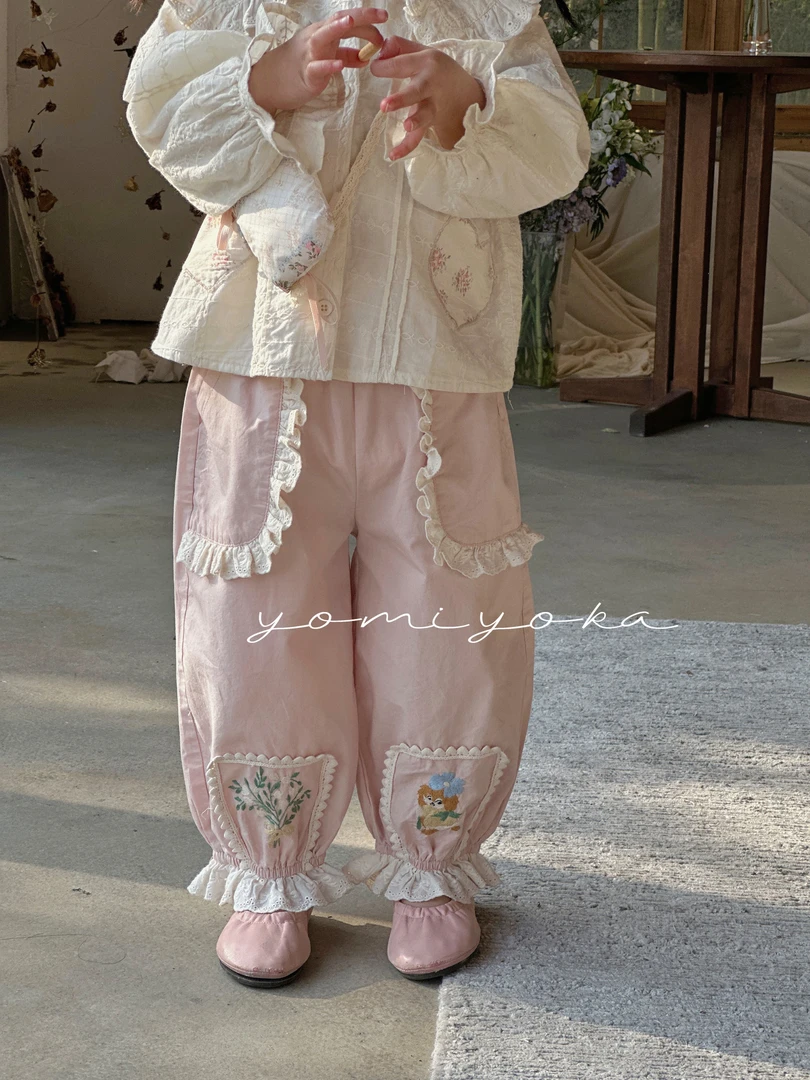 【现货】251-优米优卡-童装2025年春季新款脚口刺绣休闲裤 -251027