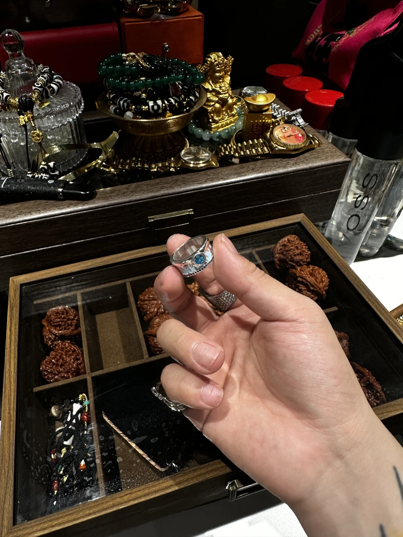 合金戒指 【 涅槃 冰魄暴徒 戒指】涂绘银色蓝锆戒指黄蓝色国潮