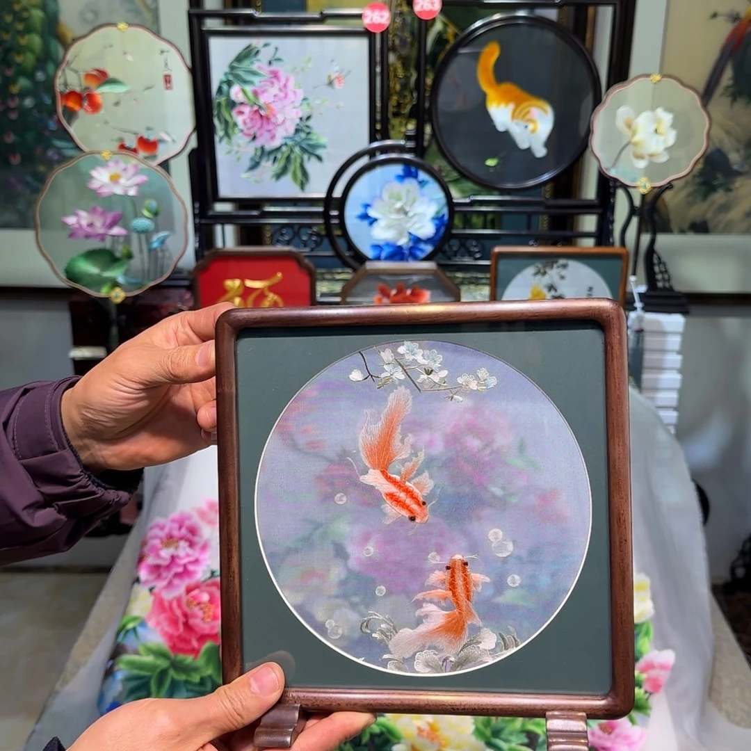 刺绣刺绣工艺精湛