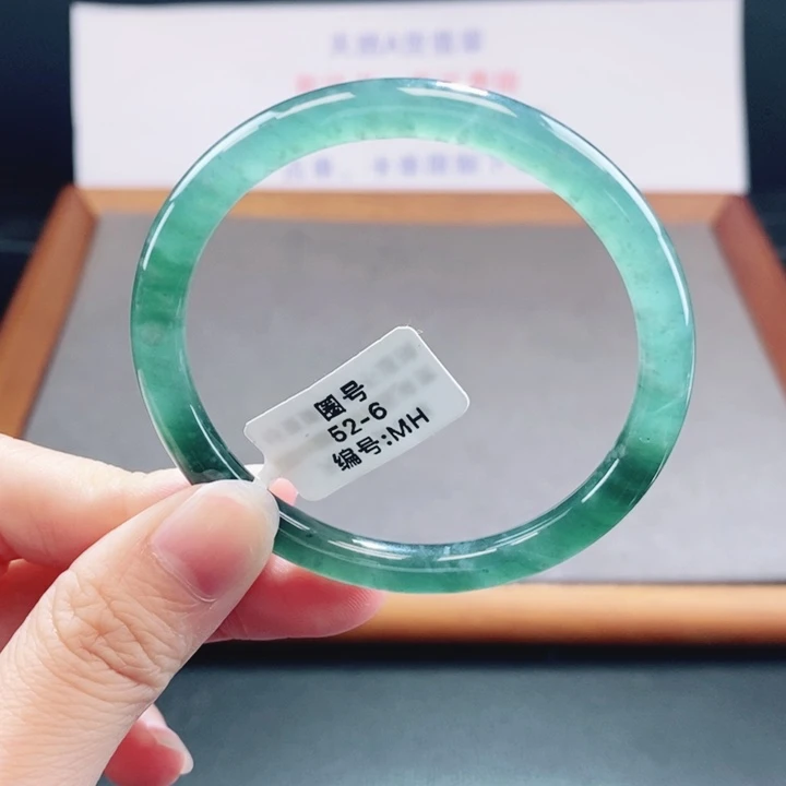 翡翠未镶嵌手镯翡翠手镯27