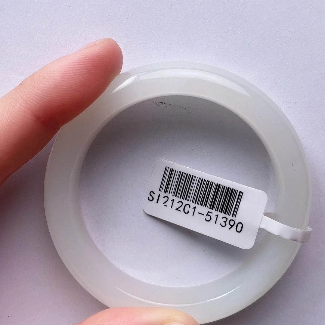 和田玉未镶嵌手镯50