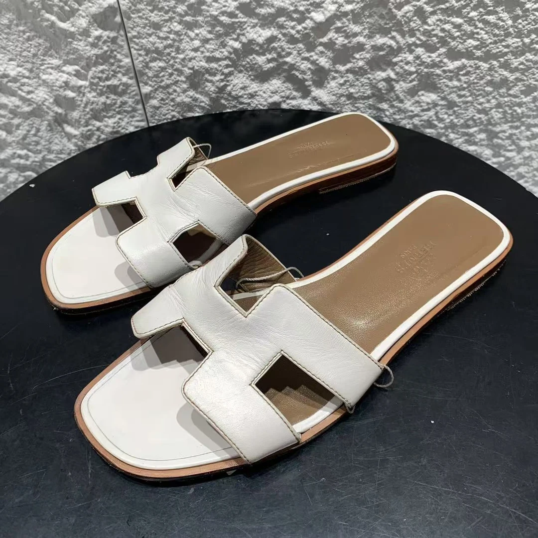 99新 Hermes/爱马仕 38码/仔仔女鞋/无配件/白棕色时尚H半拖1234