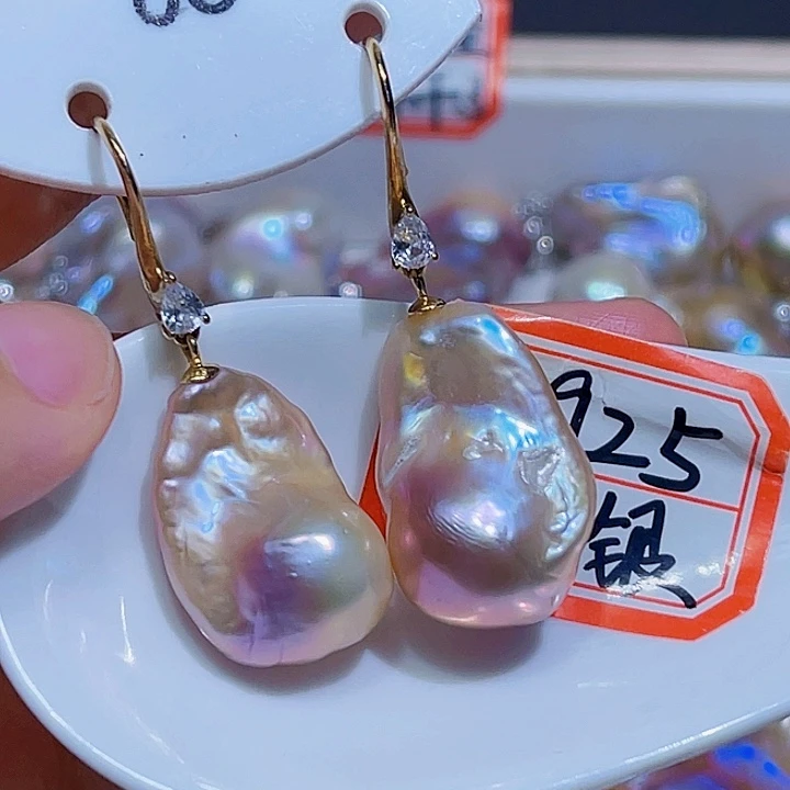 银S925镶嵌淡水珍珠耳饰
