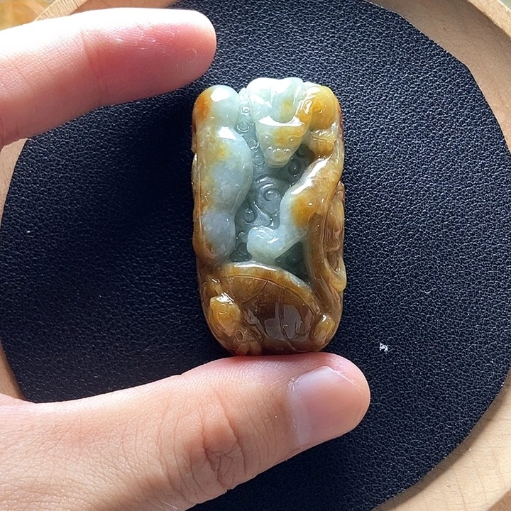 翡翠未镶嵌颈饰翡翠a货