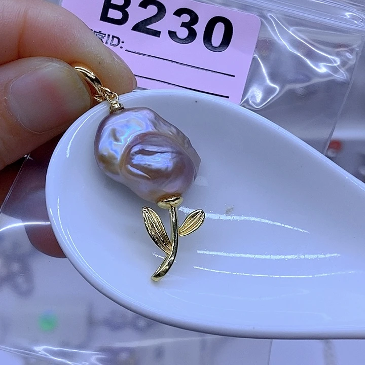 颈饰未镶嵌淡水珍珠