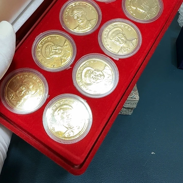 其他普通金属十大元帅纪念章一套