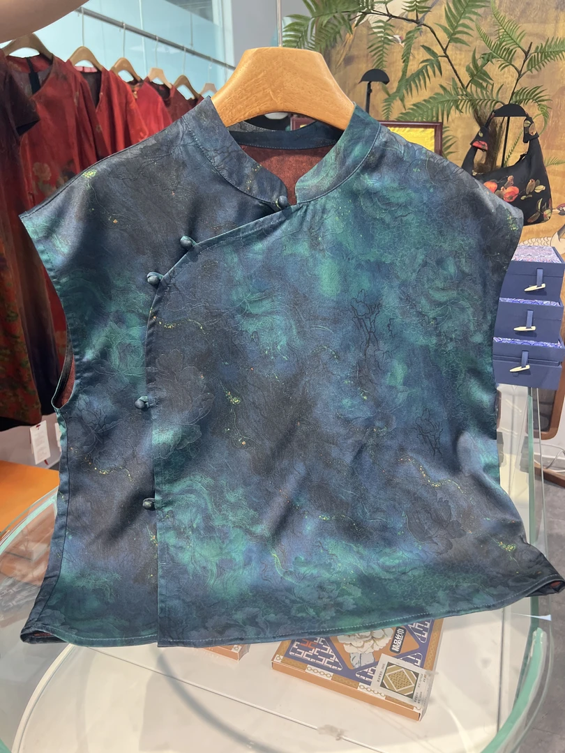 国风斜襟提花气质显瘦上衣女FY5051703