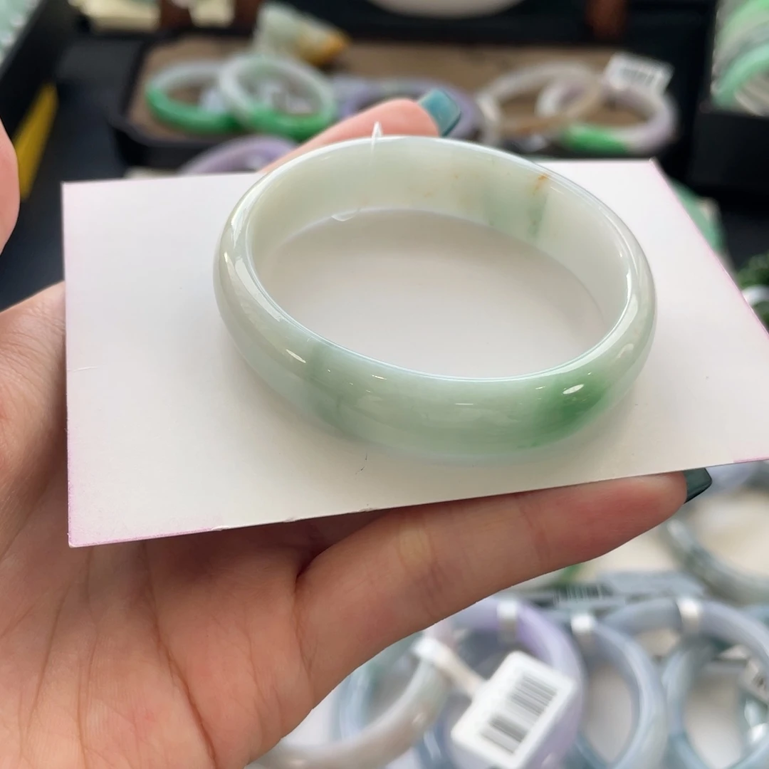 翡翠未镶嵌手镯51.5贵妃纹裂