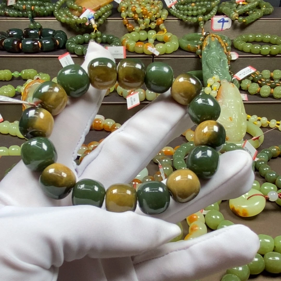 手链未镶嵌透闪石质玉