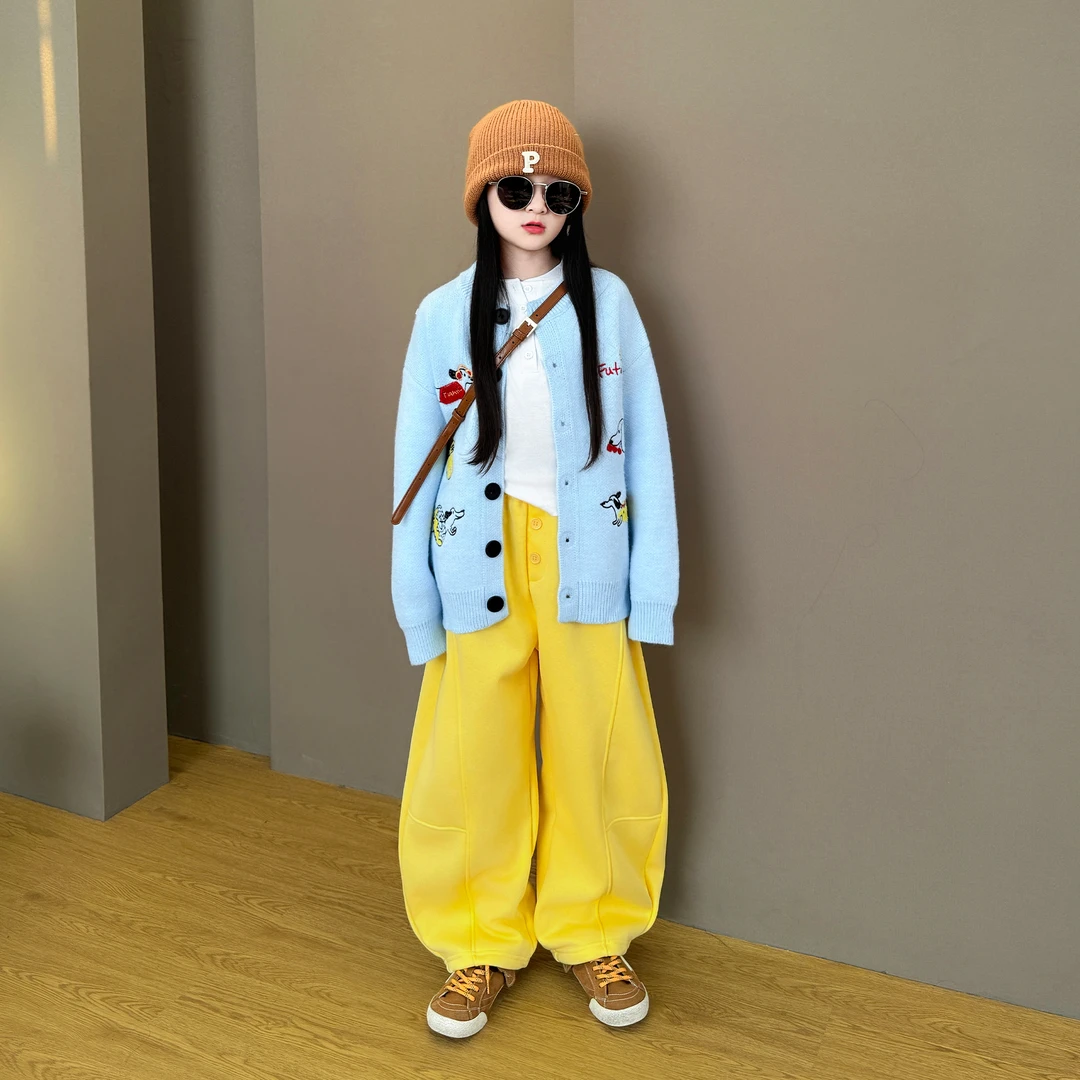 女童2025新款韩版甜美秋冬季开衫毛衣外套加绒加厚休闲阔腿裤套装