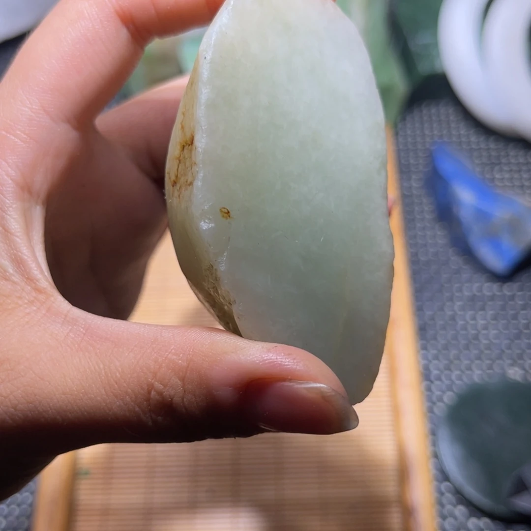 未镶嵌和田玉（子料）挂件