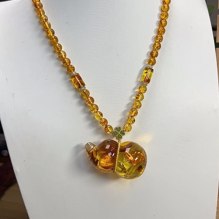 琥珀（花珀）未镶嵌颈饰