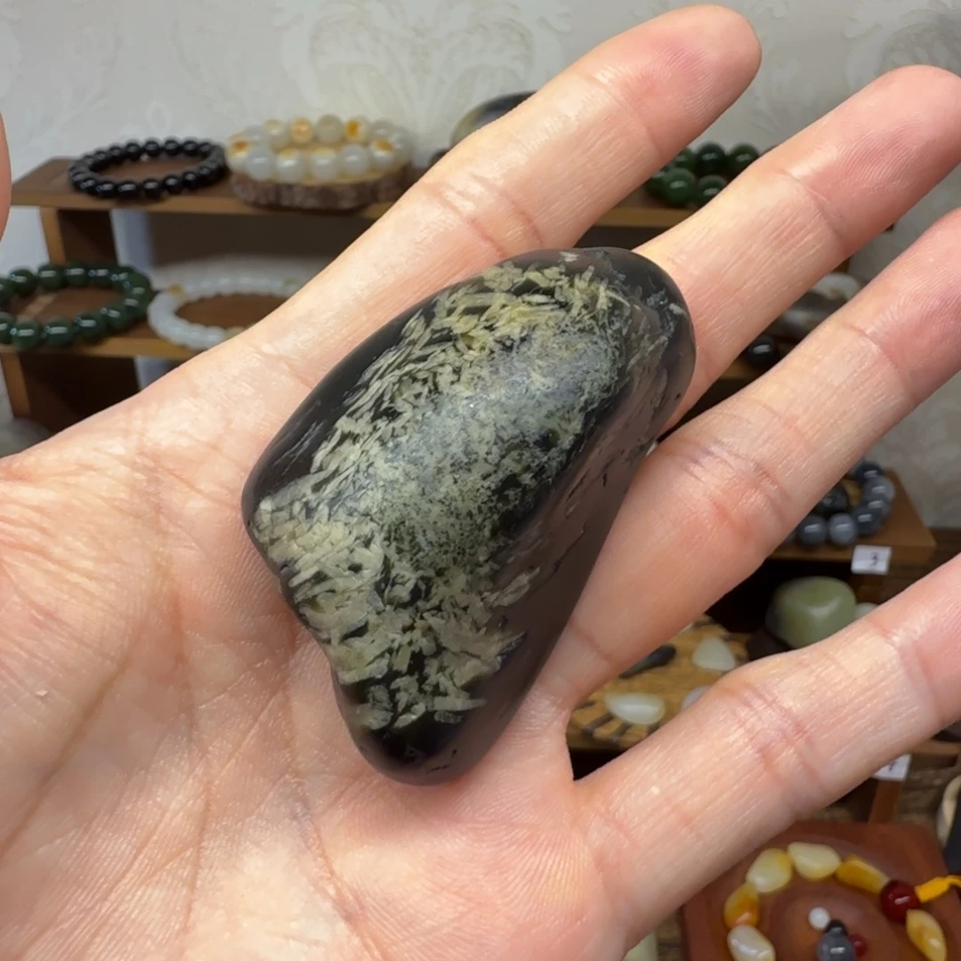 未镶嵌和田玉把件