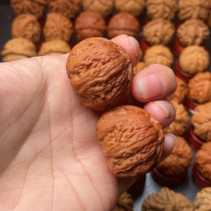 文玩核桃吊坠至尊宝