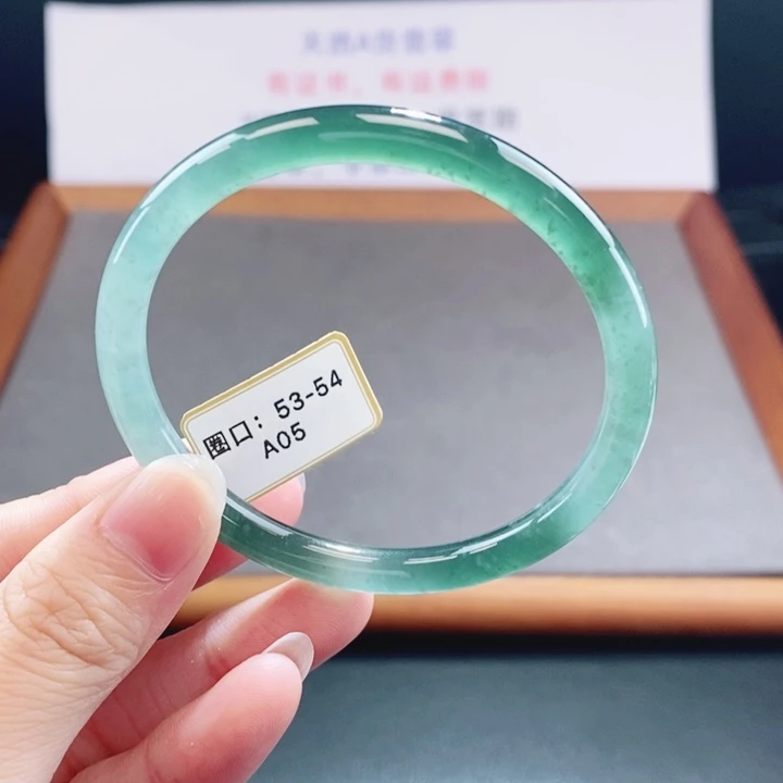 翡翠未镶嵌手镯翡翠手镯11