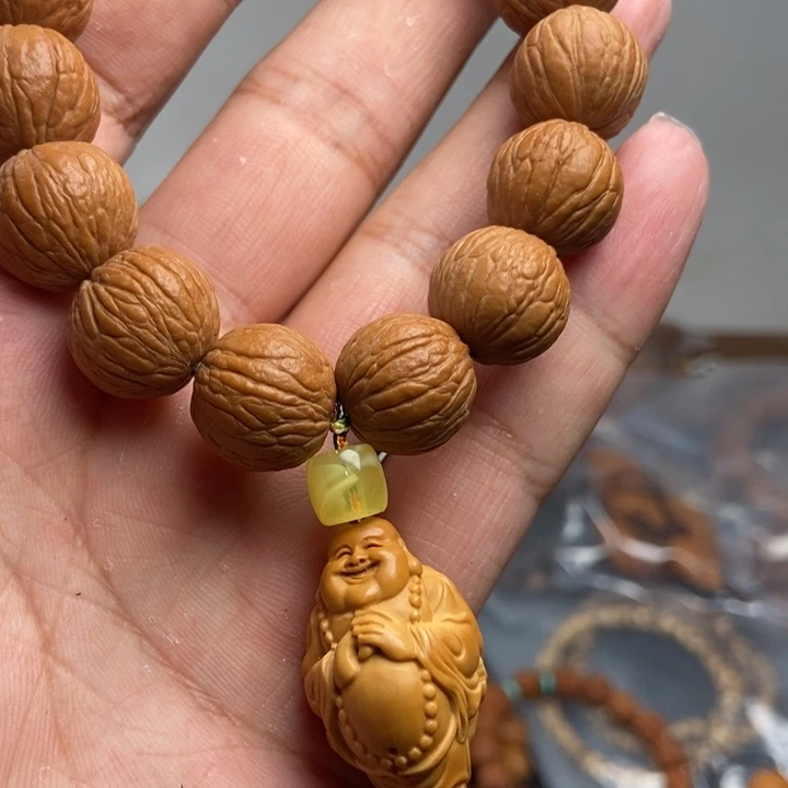 猴头核桃吊坠文玩手串
