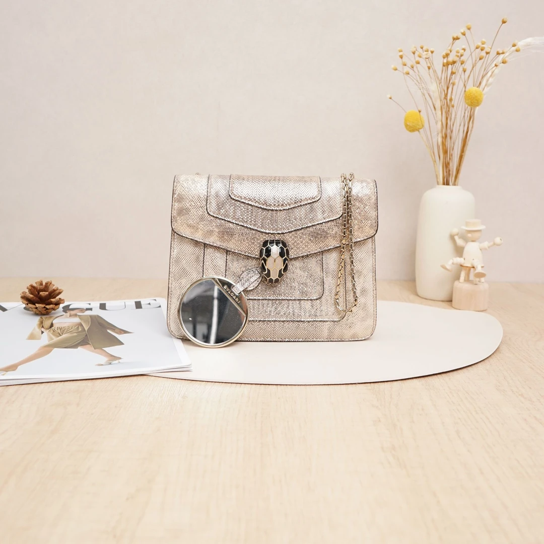 95新 BVLGARI/宝格丽 蛇头包小号金色/镜子DS022452