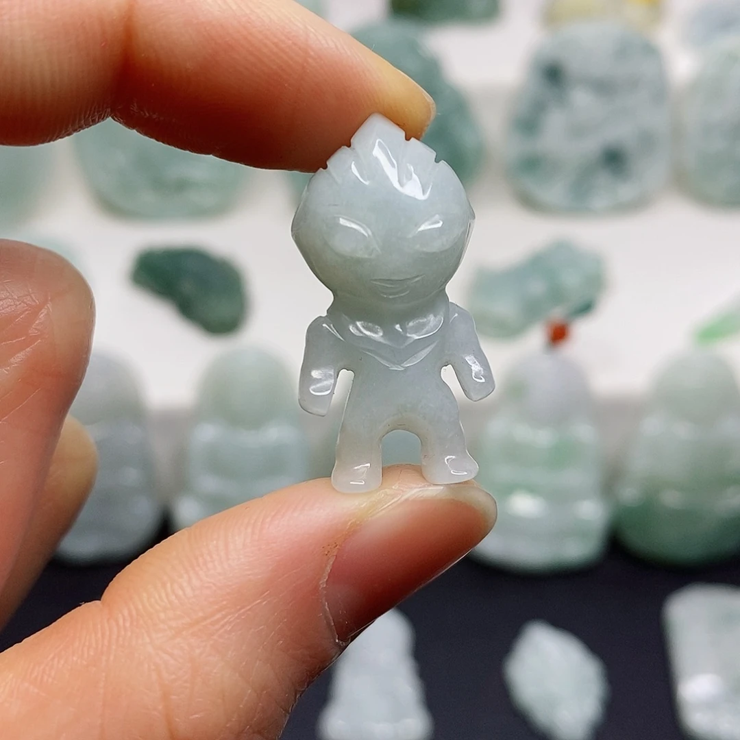 翡翠颈饰未镶嵌吊坠