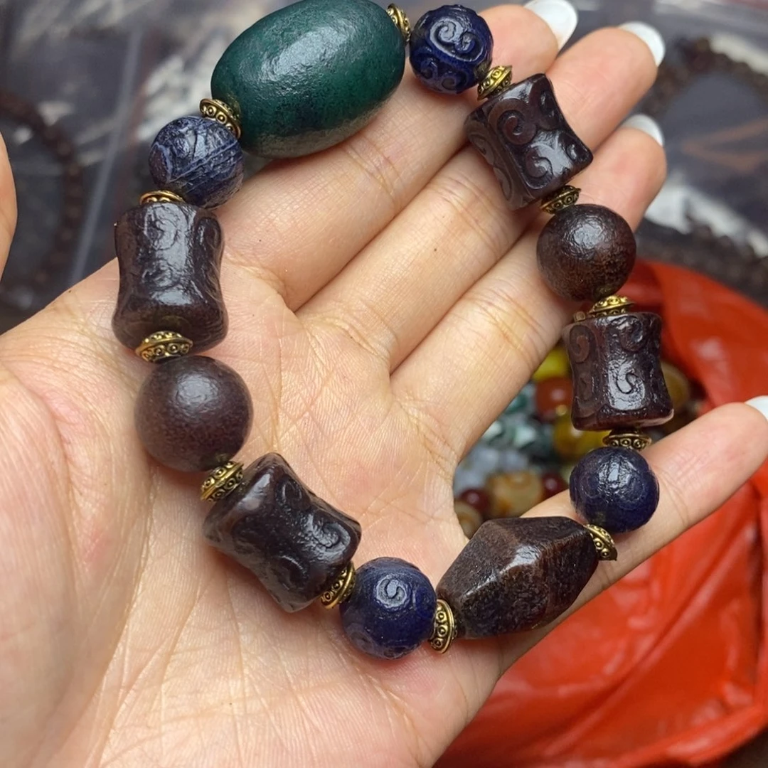 未镶嵌颈饰玛瑙/玉髓