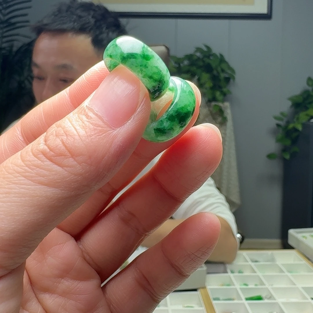 翡翠裸石多样性发货其一