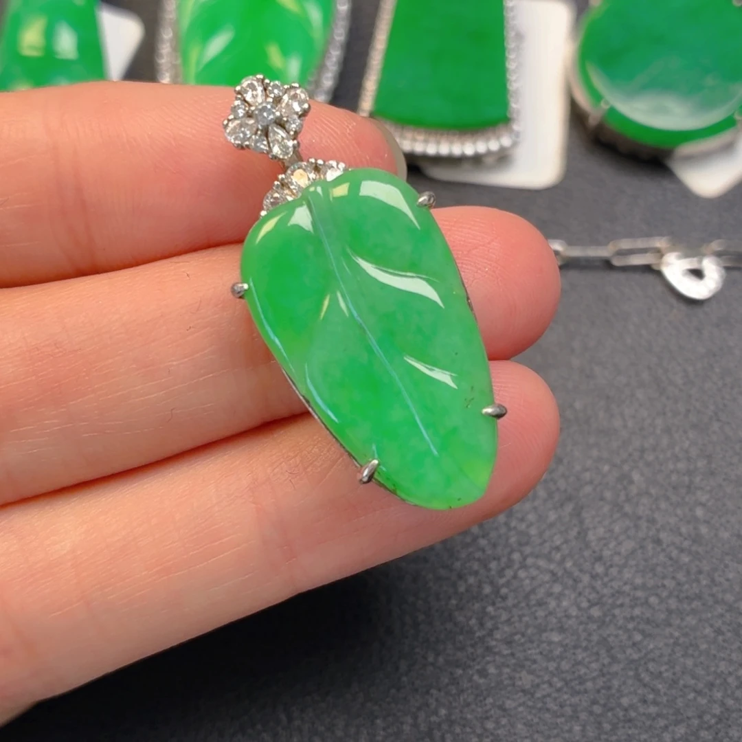 翡翠银S925镶嵌吊坠(不含链)