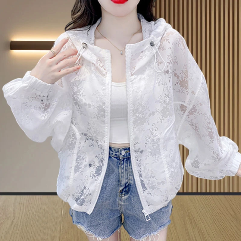 新中式镂空印花连帽长袖外套女2025夏季新款白色高级感防晒衣开衫