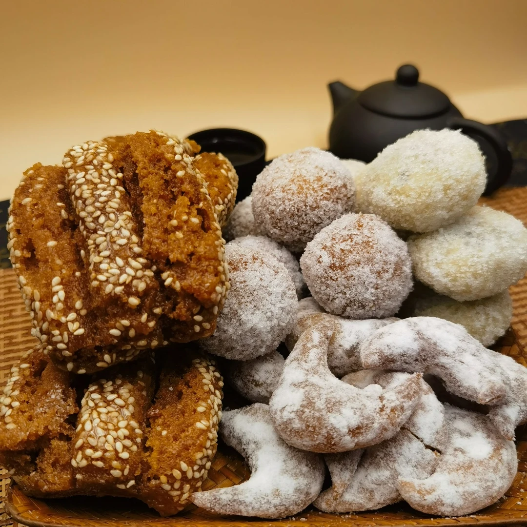 春节精致糕点四种口味糕点拼装年货必备（精品礼盒装）