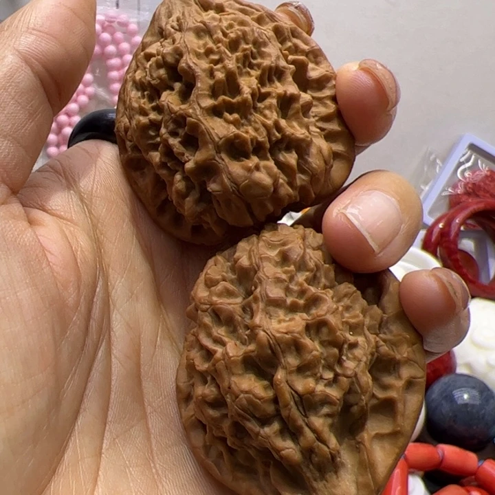 合成碳硅石非金属核桃一对