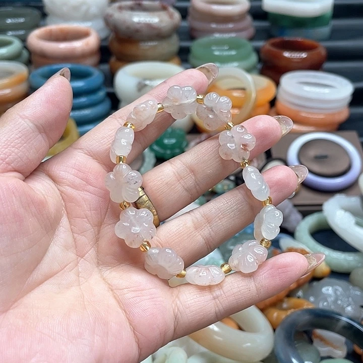 石英质玉合金戒指