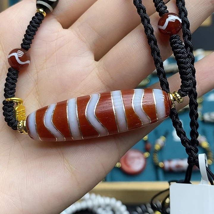 玛瑙/玉髓（覆膜）颈饰合金